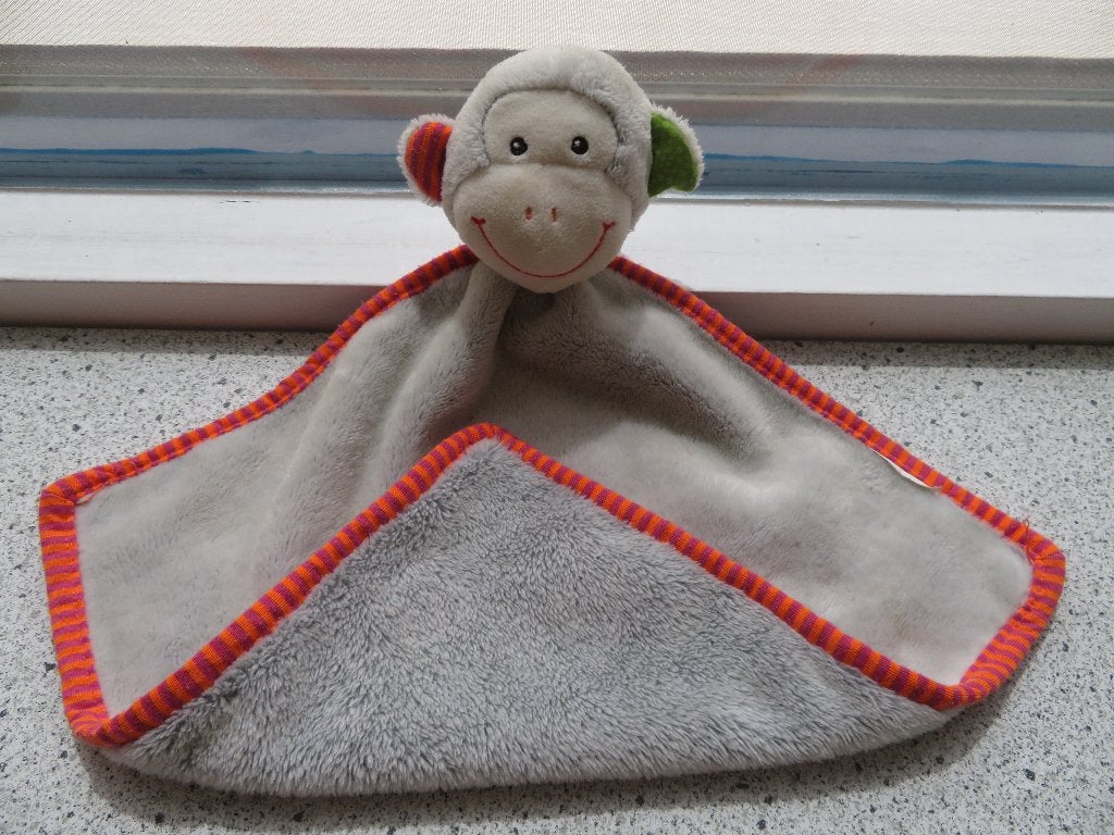 Knuffeldoek aap van Action merk ZD Trading rinkelt, Grijs, Ophalen of Verzenden, Zo goed als nieuw, Wasbaar