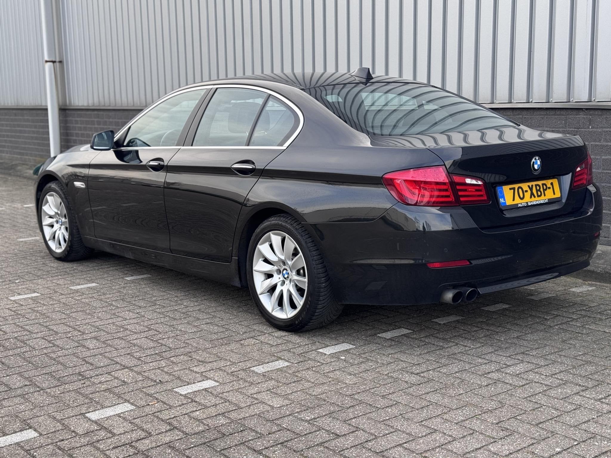 BMW 5-serie 525d High Executive €7995 export EU, Auto's, Euro 5, Achterwielaandrijving, Zwart, 4 cilinders