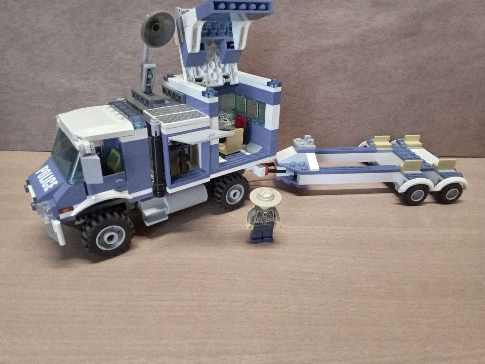 Te koop lego city, Hobby en Vrije tijd, Ophalen, Zo goed als nieuw, Auto