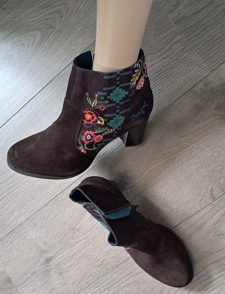 Desigual enkellaarsjes maat 41 nieuw, Bruin, Verzenden, Lage of Enkellaarzen, Nieuw