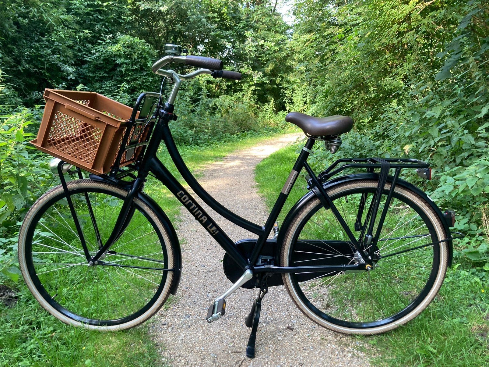 Echt zo goed als nieuwe Cortina U4 28 inch frame 57 cm, Ophalen, Terugtraprem, Ravensburgstraat 8 8028 PZ Zwolle, Versnellingen
