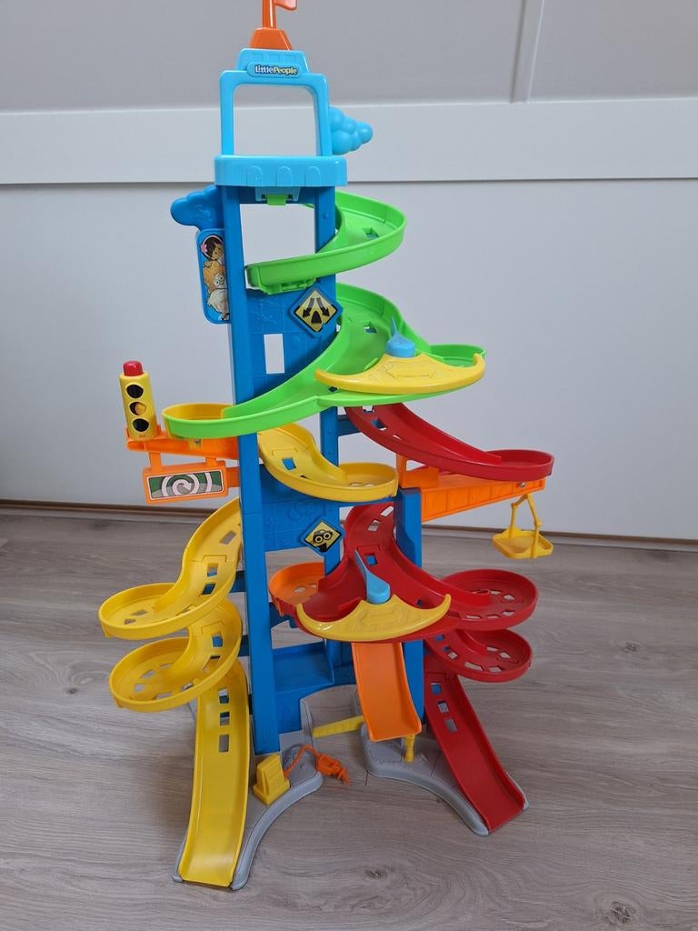 Fisher price racebaan toren kind, Kinderen en Baby's, Speelgoed | Racebanen, Overige merken, Ophalen of Verzenden, Handmatig, Racebaan
