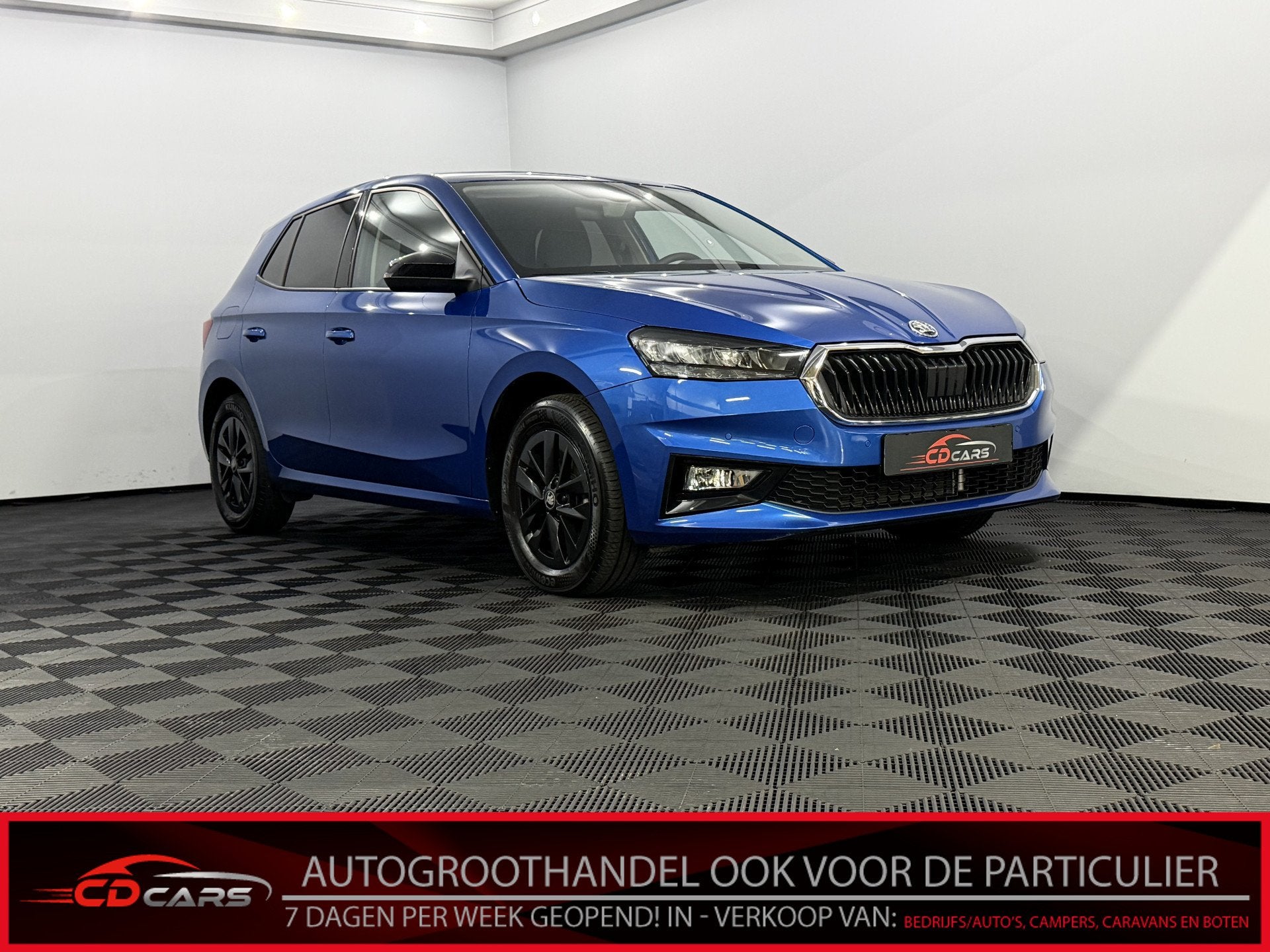 Skoda Fabia 1.0 TSI Business Edition Camera, Apple carplay,, Voorwielaandrijving, Stof, Gebruikt, Blauw
