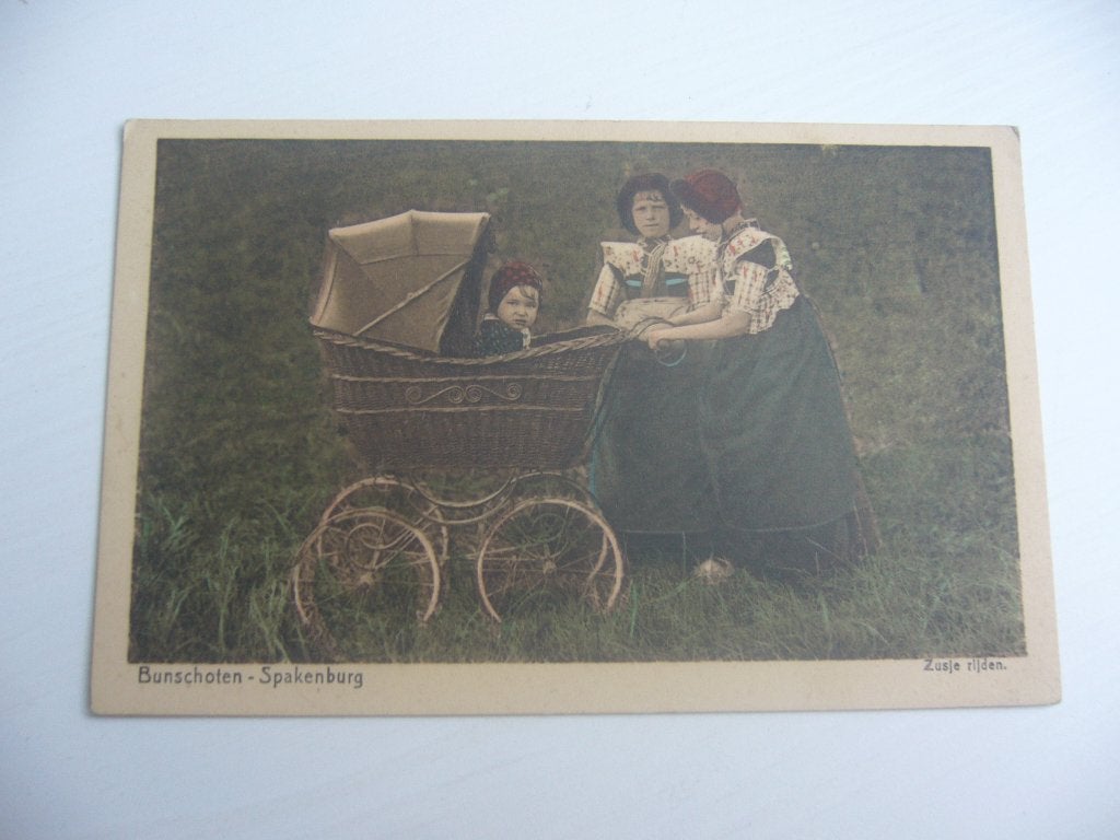 BUNSCHOTEN = SPAKENBURG  =  ZUSJE RIJDEN, Ophalen of Verzenden, Voor 1920, Gelopen, Utrecht