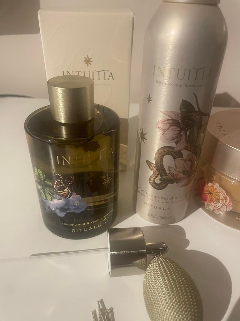 Rituals Intuitia Set: Doucheschuim, Bodycrème & Parfum, Ophalen of Verzenden, Nieuw