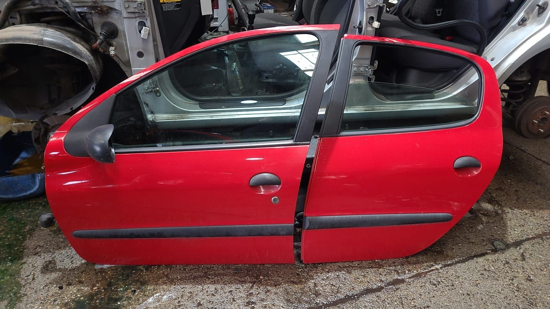 PEUGEOT 206 PORTIEREN LV+LA BJ 98 TOT 2006, Gebruikt, -, Deur, -