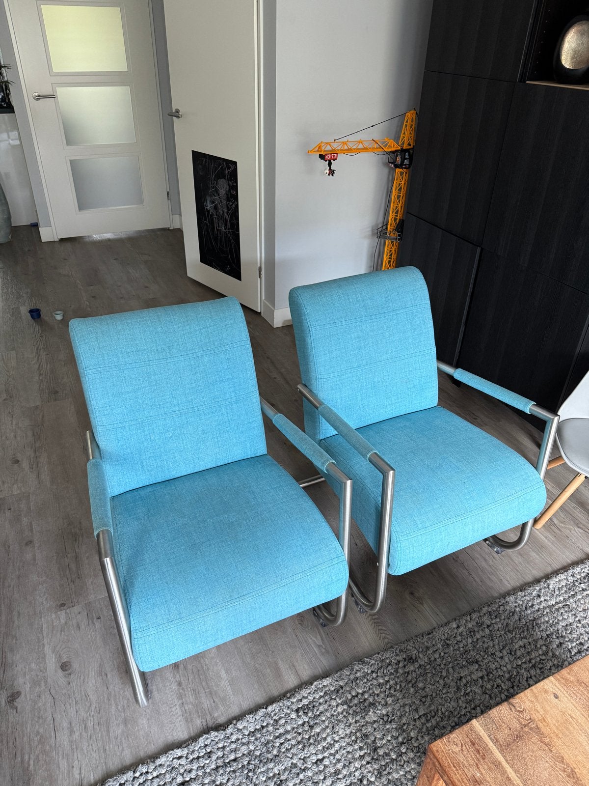 2x H&H Angelica Fauteuil - Blauw stof met RVS look frame, Ophalen, Twee, Blauw, Zo goed als nieuw