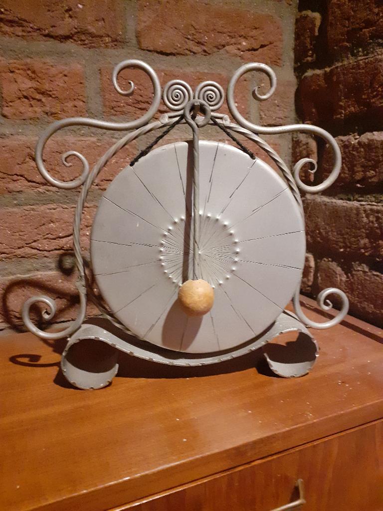 gong, Ophalen, Gebruikt, Grijs, Metaal