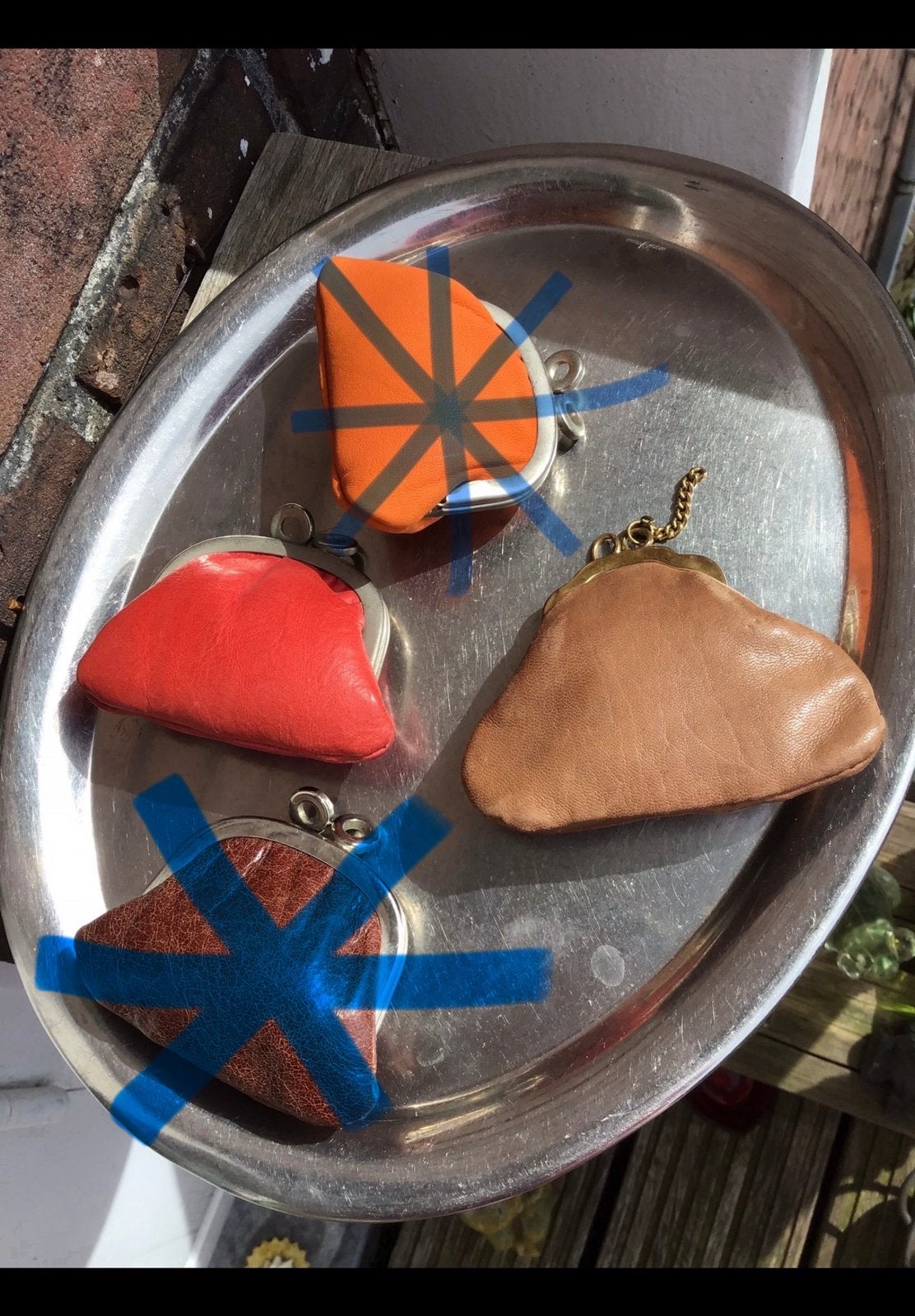 2 x Leren portemonnee, van licht bruin en rood leer + beugel, Sieraden, Tassen en Uiterlijk, Portemonnees, Ophalen of Verzenden