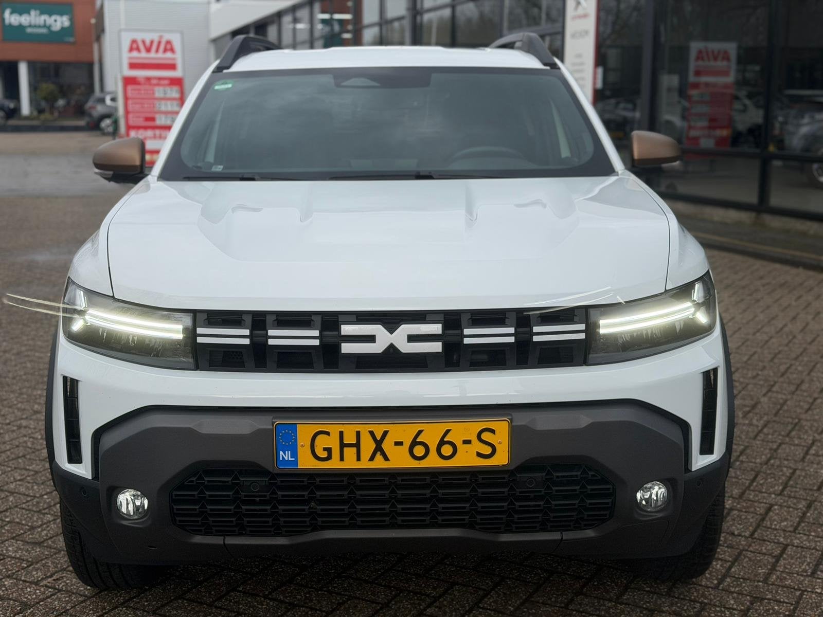 Dacia Duster 1.2 TCe 130 mild hybrid 4x4 Extreme Trekhaak|36, Gebruikt, Duster, Wit, Bedrijf