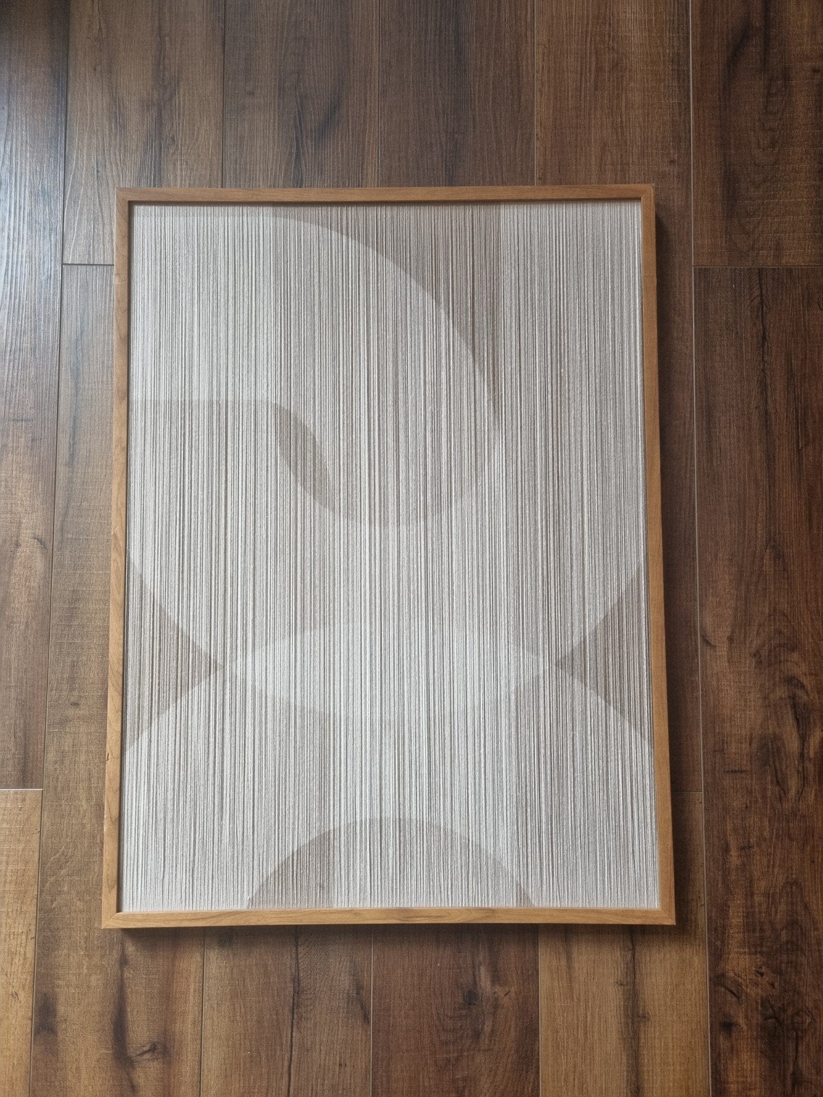 Karwei schilderij met houtlook lijst, Ophalen of Verzenden