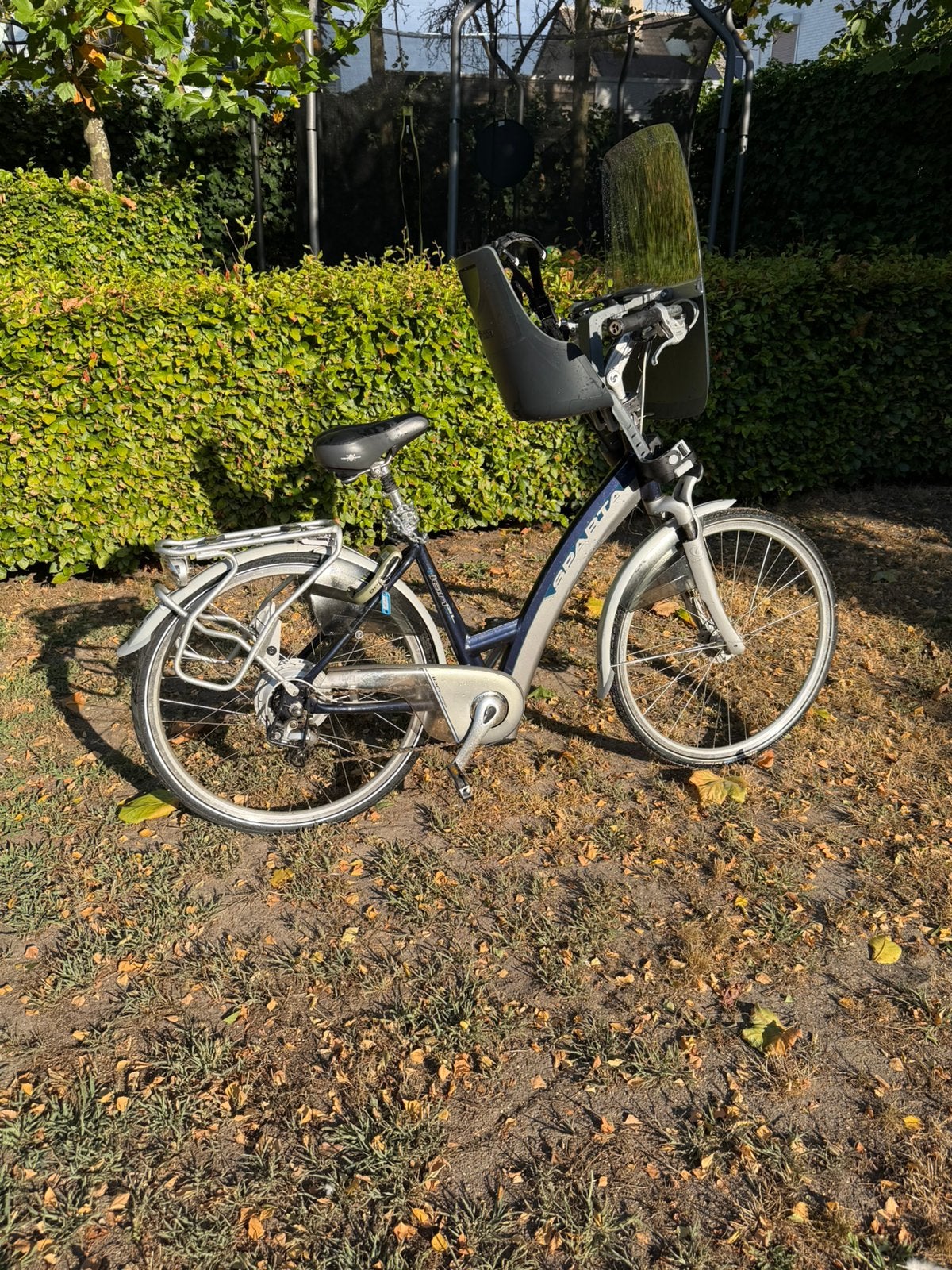 Sparta elektrische fiets met BoBike kinderzitje., Ophalen, Sparta, Gebruikt, Versnellingen