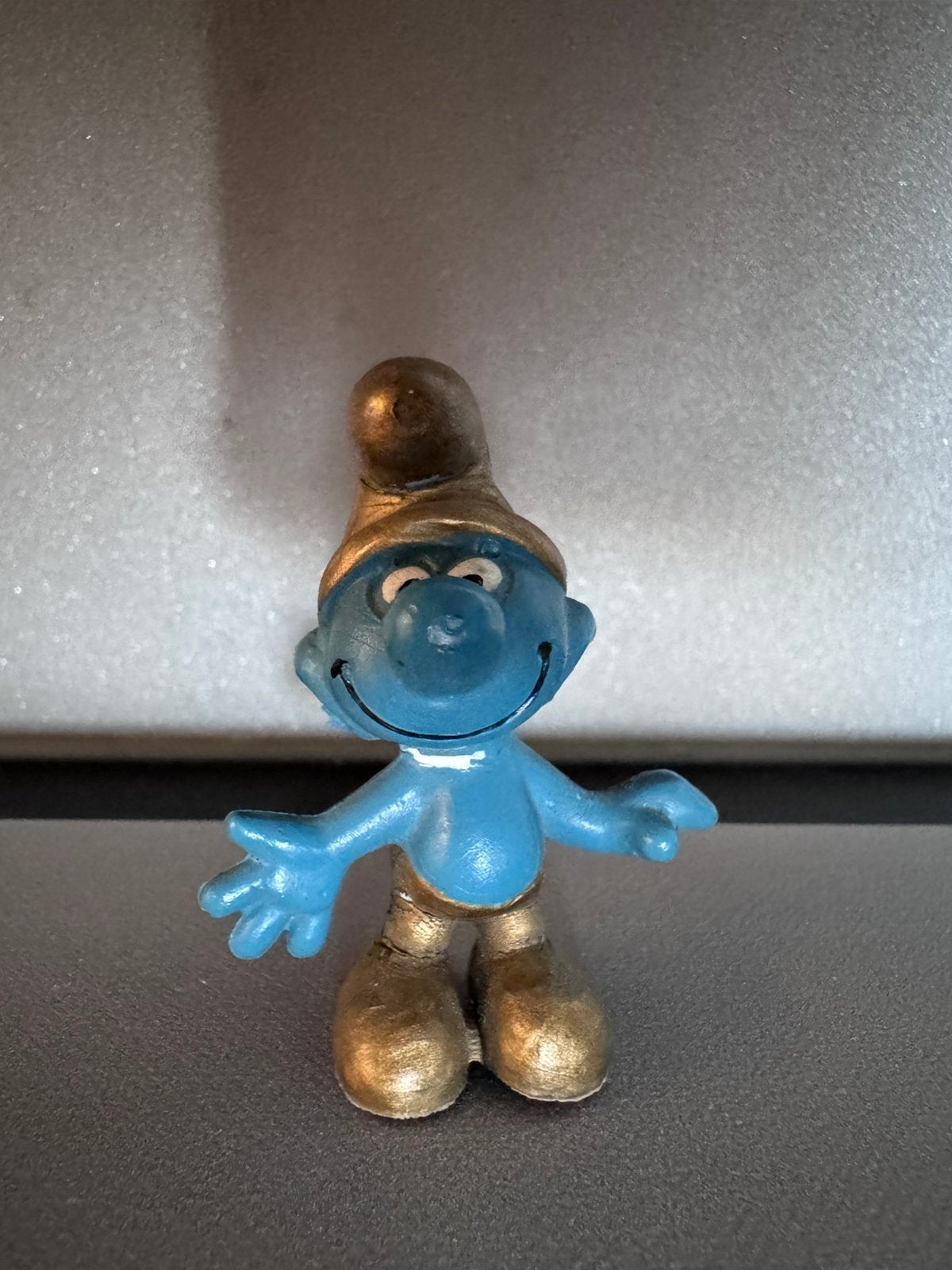 Schleich Smurf 20005 -Gouden Smurf (W. Germany) -Gietmal 1, Ophalen of Verzenden, Verschillende Smurfen