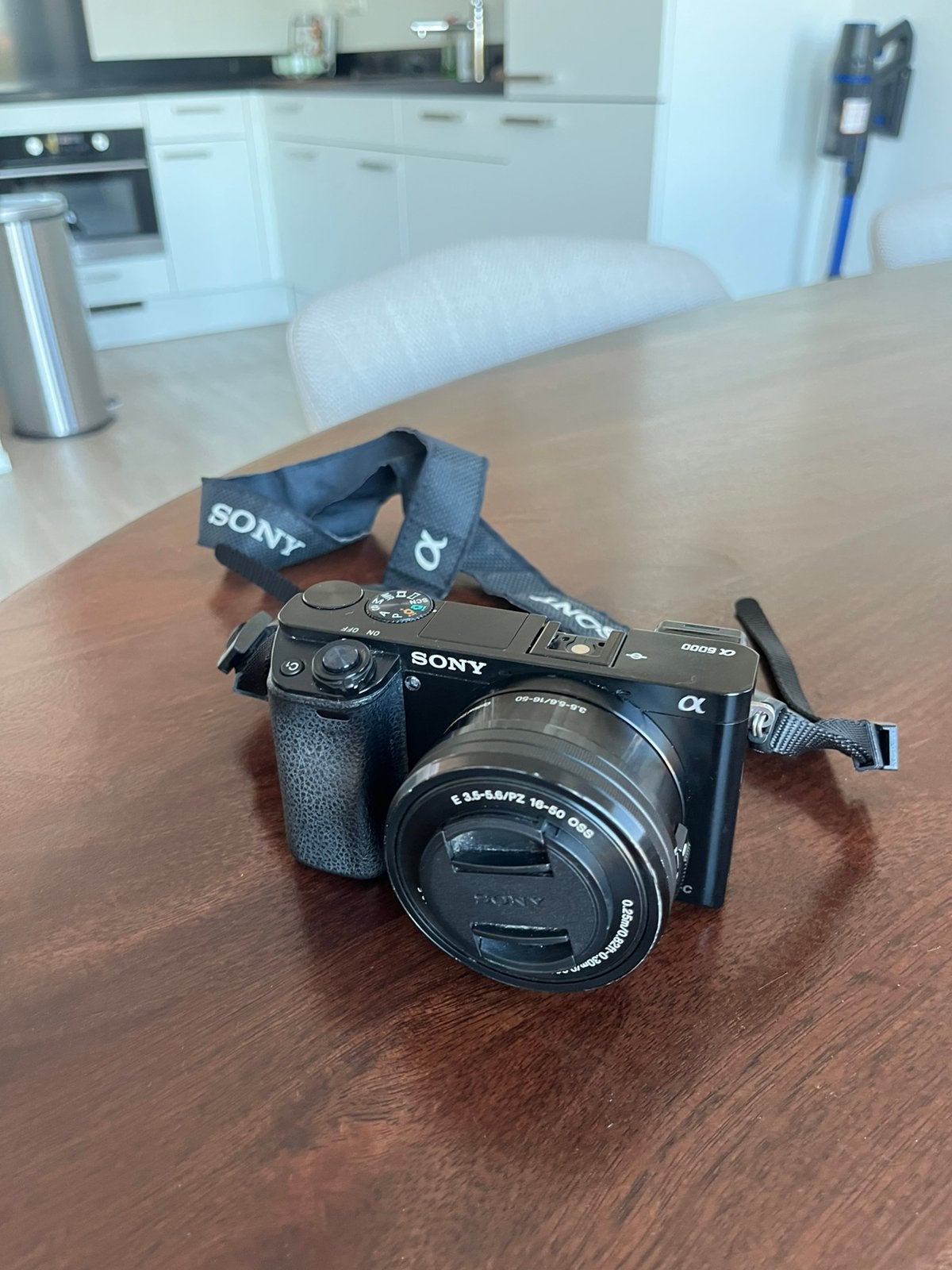 Sony A6000 (gebruikt), Audio, Tv en Foto, Fotocamera's Digitaal, Verzenden, Zo goed als nieuw, Sony, Geen optische zoom