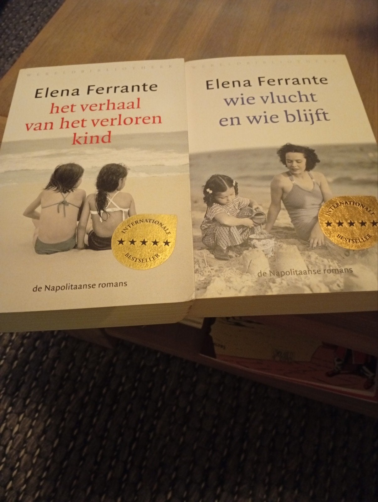 Elena Ferrante 2x, Boeken, Ophalen of Verzenden