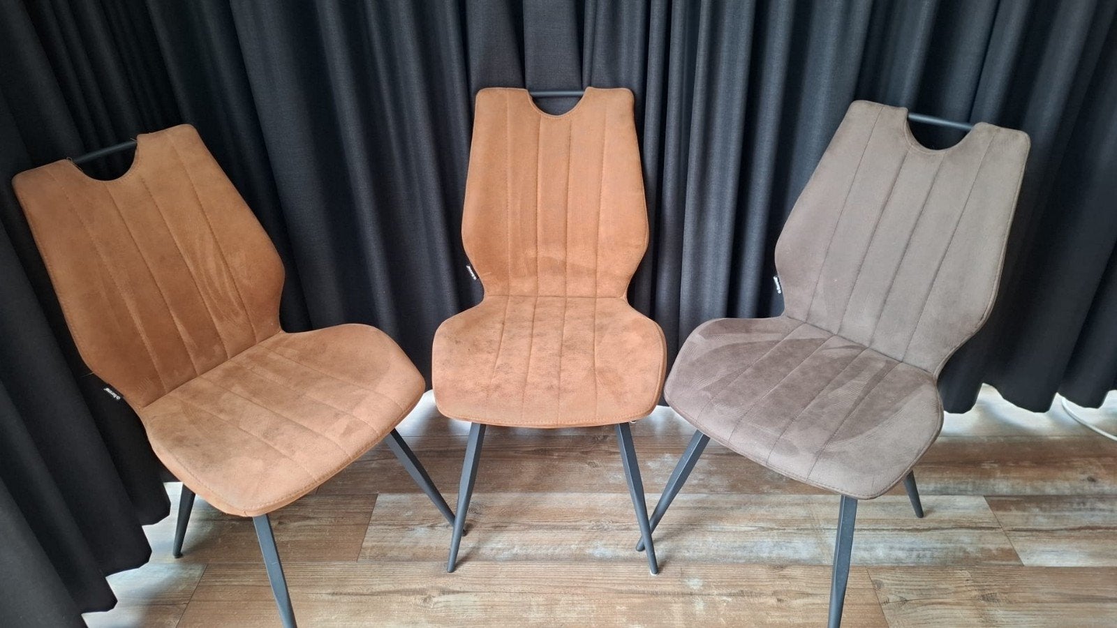 3 eetkamerstoelen van de Bommel, Ophalen, Gebruikt, Stof, Drie