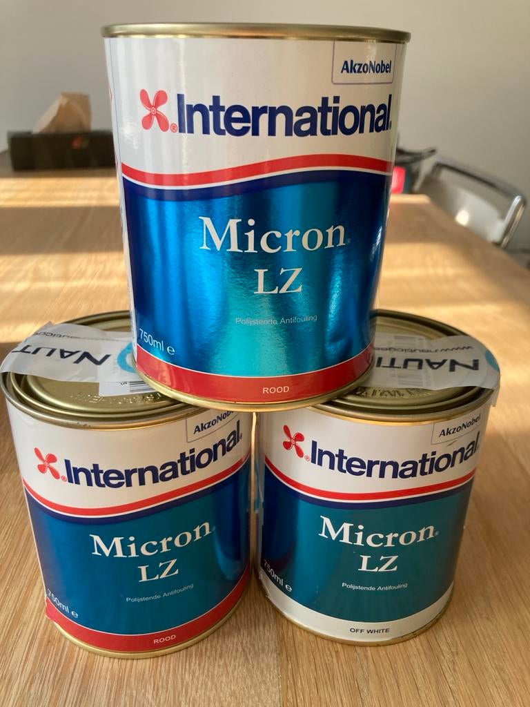 International Micron LZ Antifouling Verf - Rood & Off White, Nieuw, Ophalen of Verzenden, Verf, Minder dan 5 liter