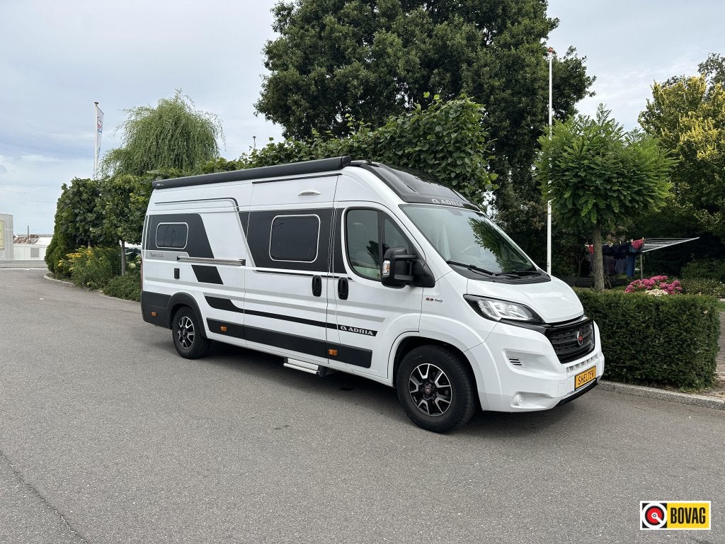 Adria Twin Supreme 640 SLB verkocht, Caravans en Kamperen, Campers, Buscamper of Camperbus, Ringverwarming, Fiat, Airbags