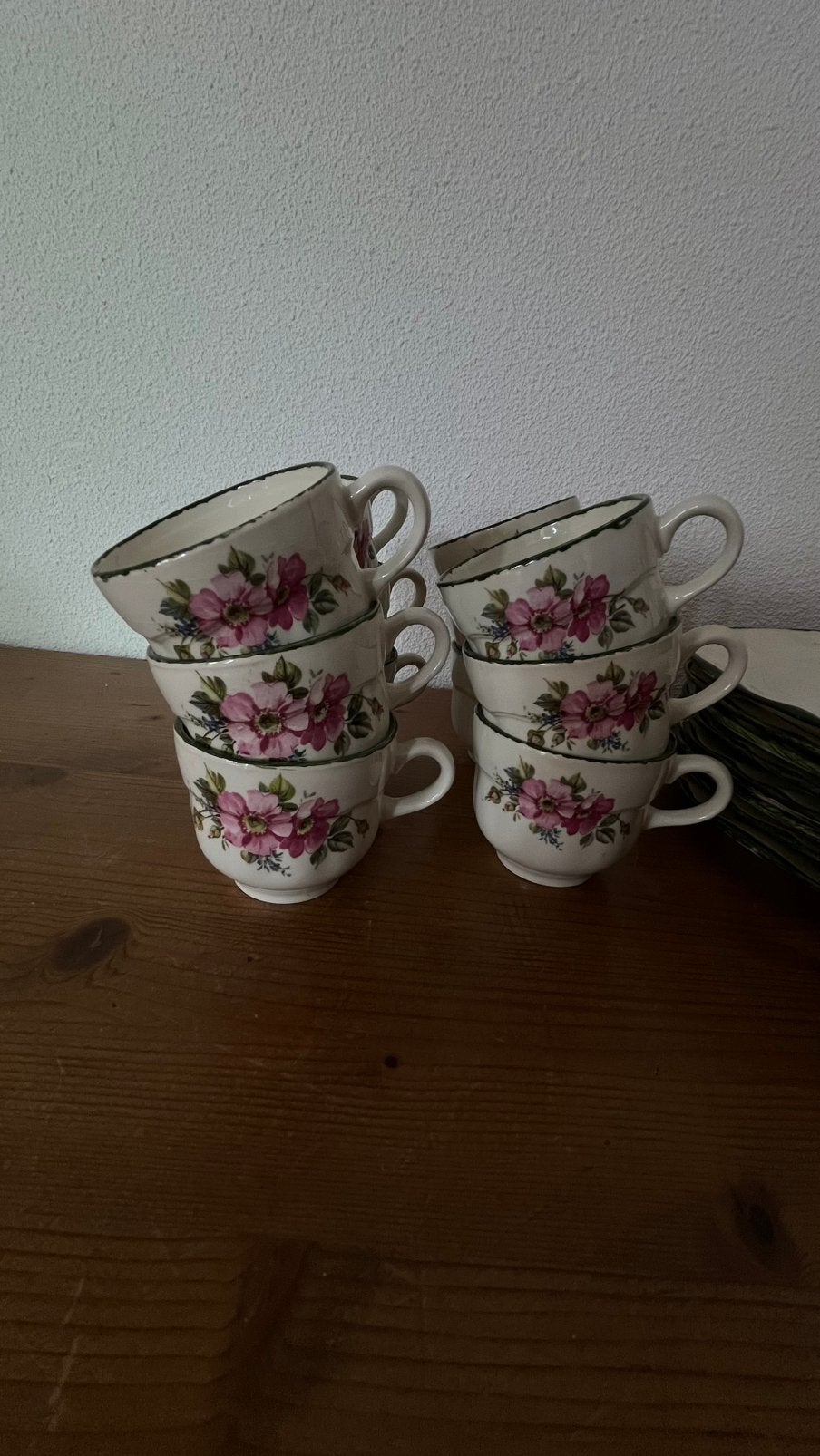 Servies pagnossin 44 stuks, Antiek en Kunst, Ophalen