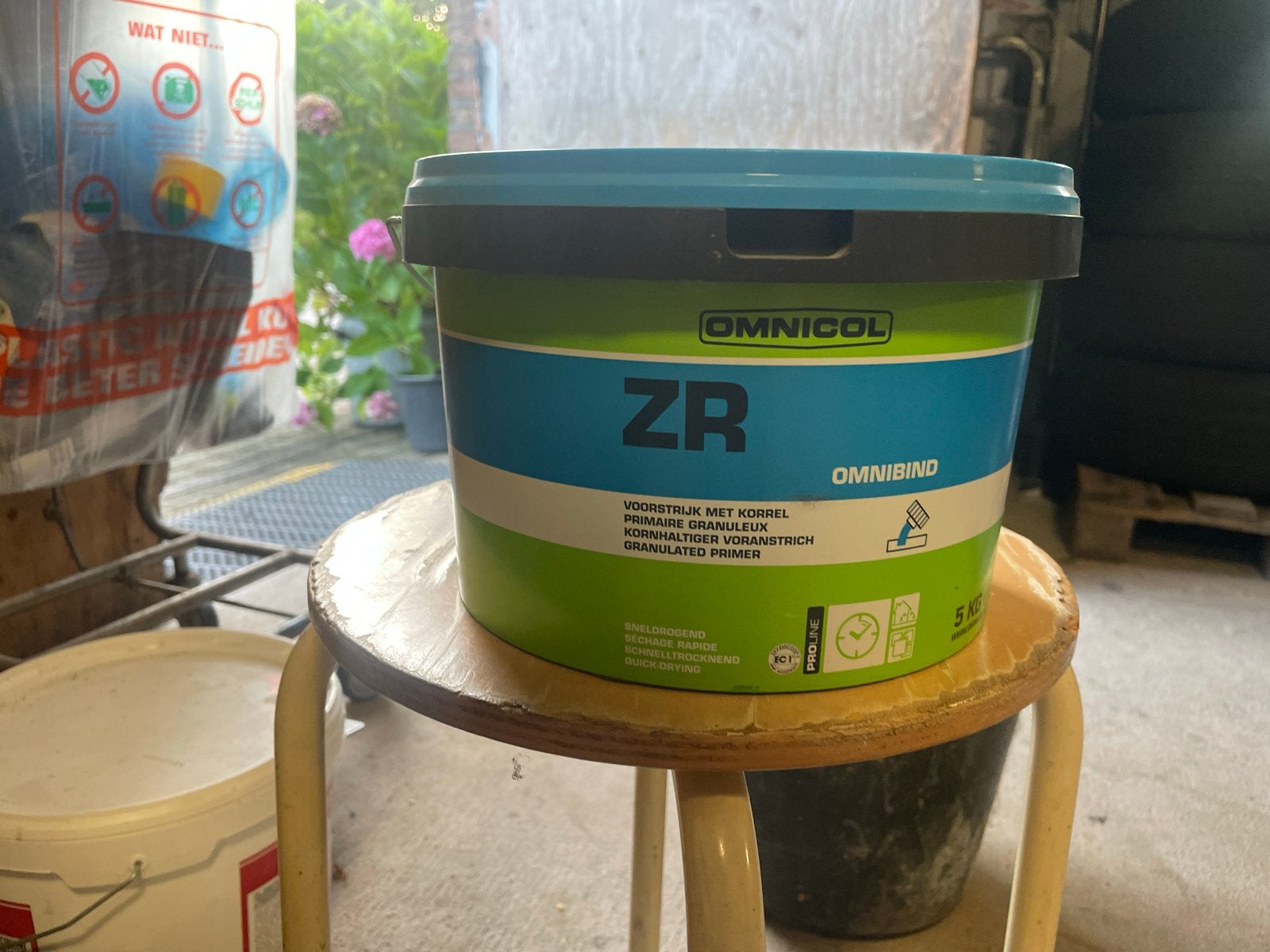 Omnicol ZR Voorstrijk voor tegels over tegels 5kg, Doe-het-zelf en Verbouw, 60 cm of meer, Keramiek, Nieuw, Ophalen of Verzenden