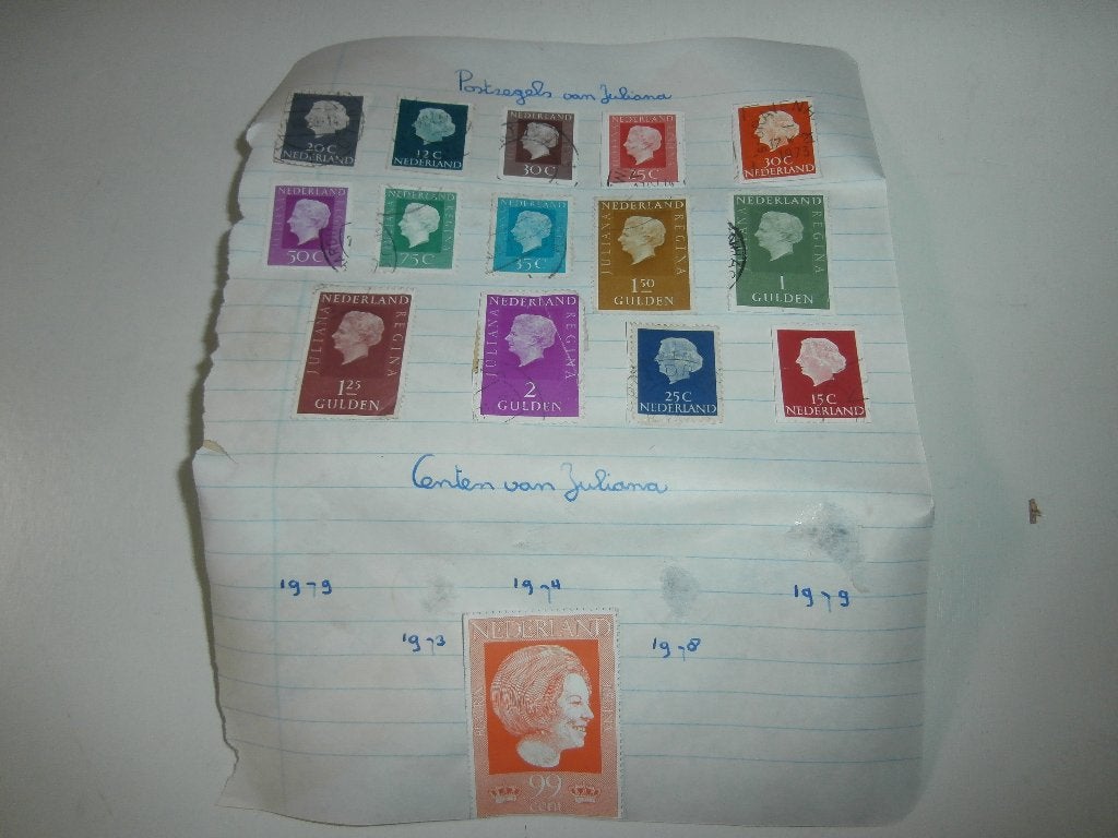 Postzegel met Juliana en Beatrix Koninklijk Huis Nederland, Ophalen of Verzenden, Na 1940, Gestempeld