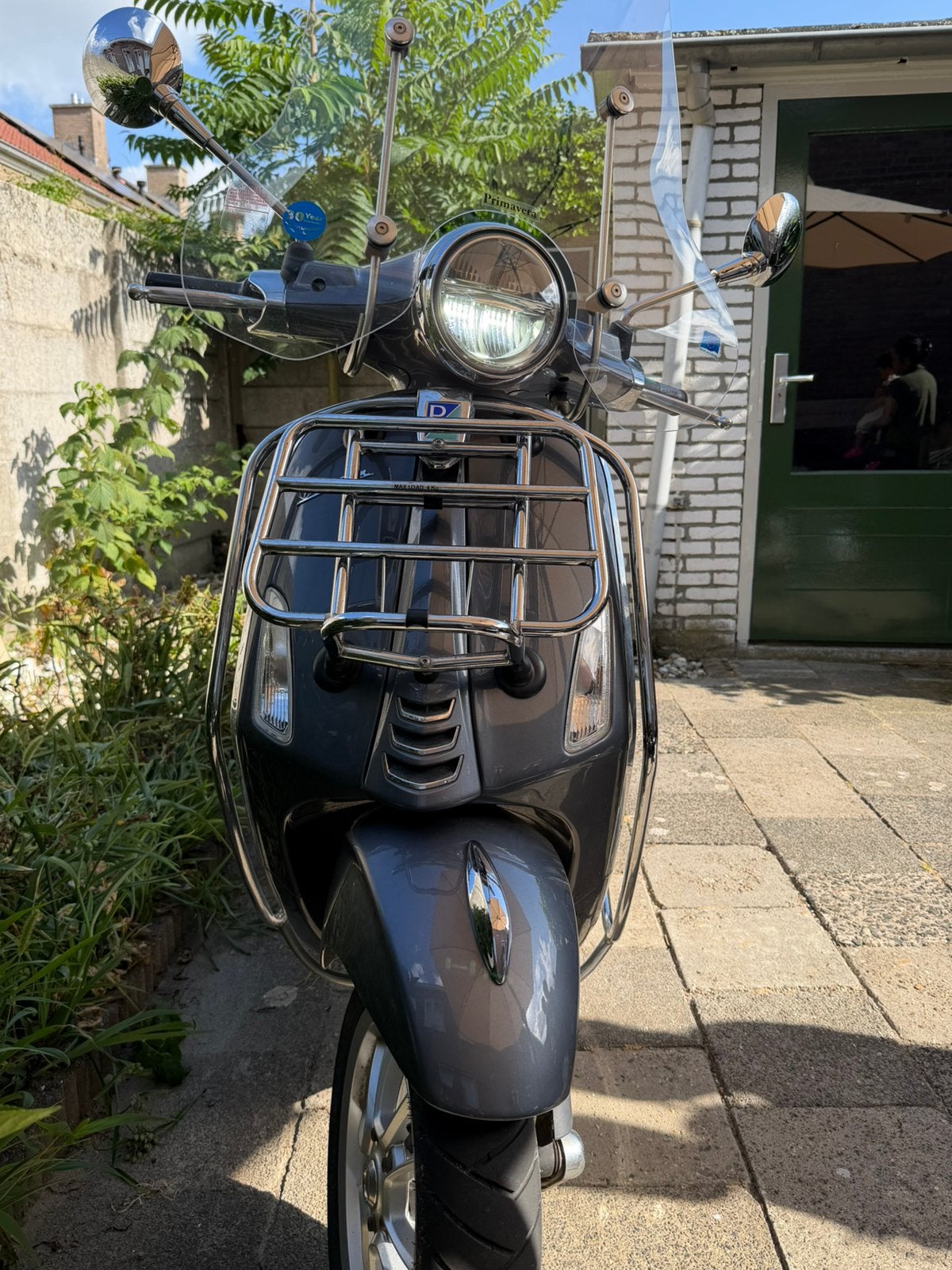 Vespa primavera Zo goed als nieuw, Fietsen en Brommers, Scooters | Vespa, Maximaal 45 km/u, Ophalen of Verzenden, Zo goed als nieuw