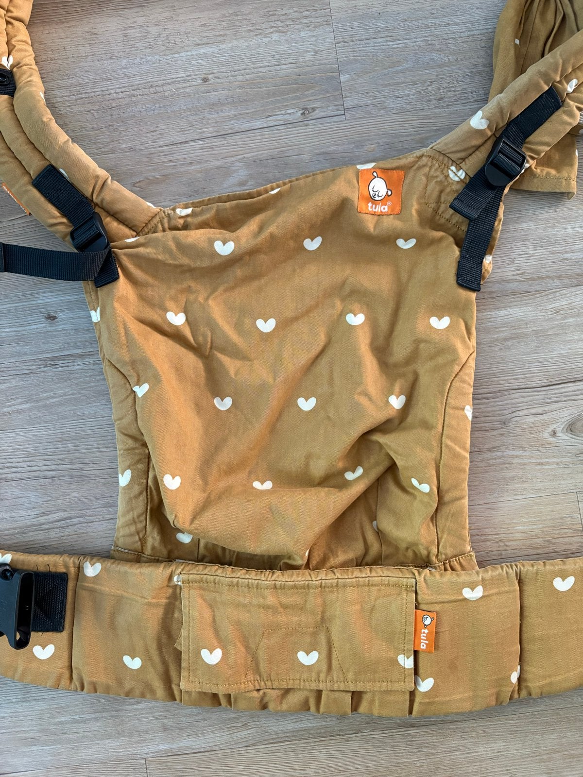Tula draagzak met hartjespatroon half-buckle, Overige merken, Gebruikt, Buik of Rug, Ophalen of Verzenden