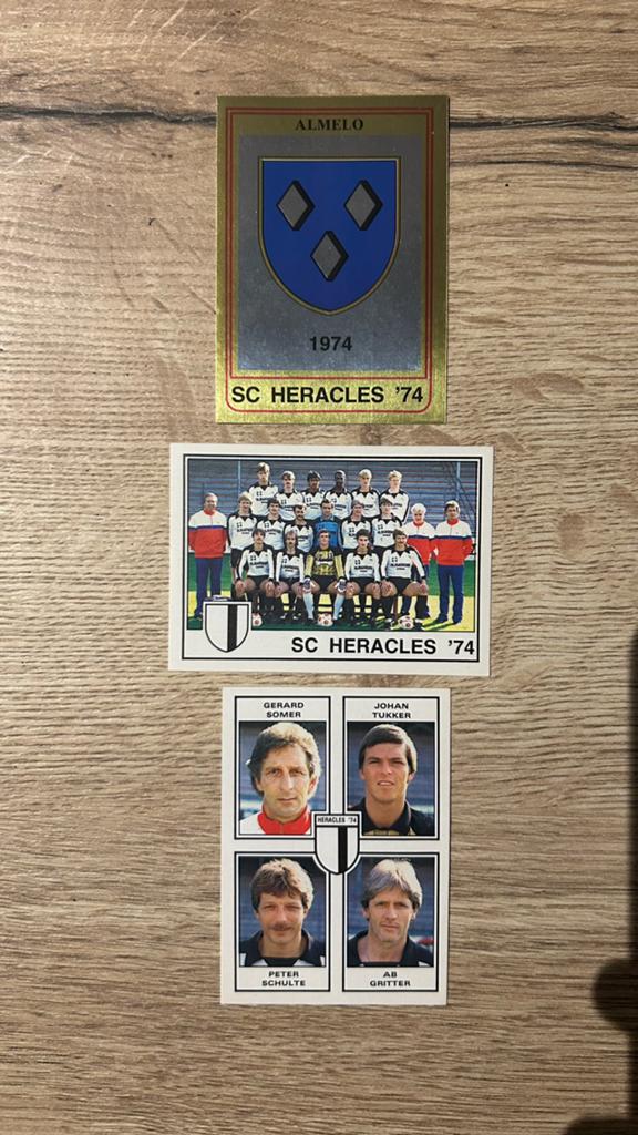 Panini Voetbal 85 plaatjes SC Heracles’74 3x, Verzenden, Zo goed als nieuw, Meerdere plaatjes