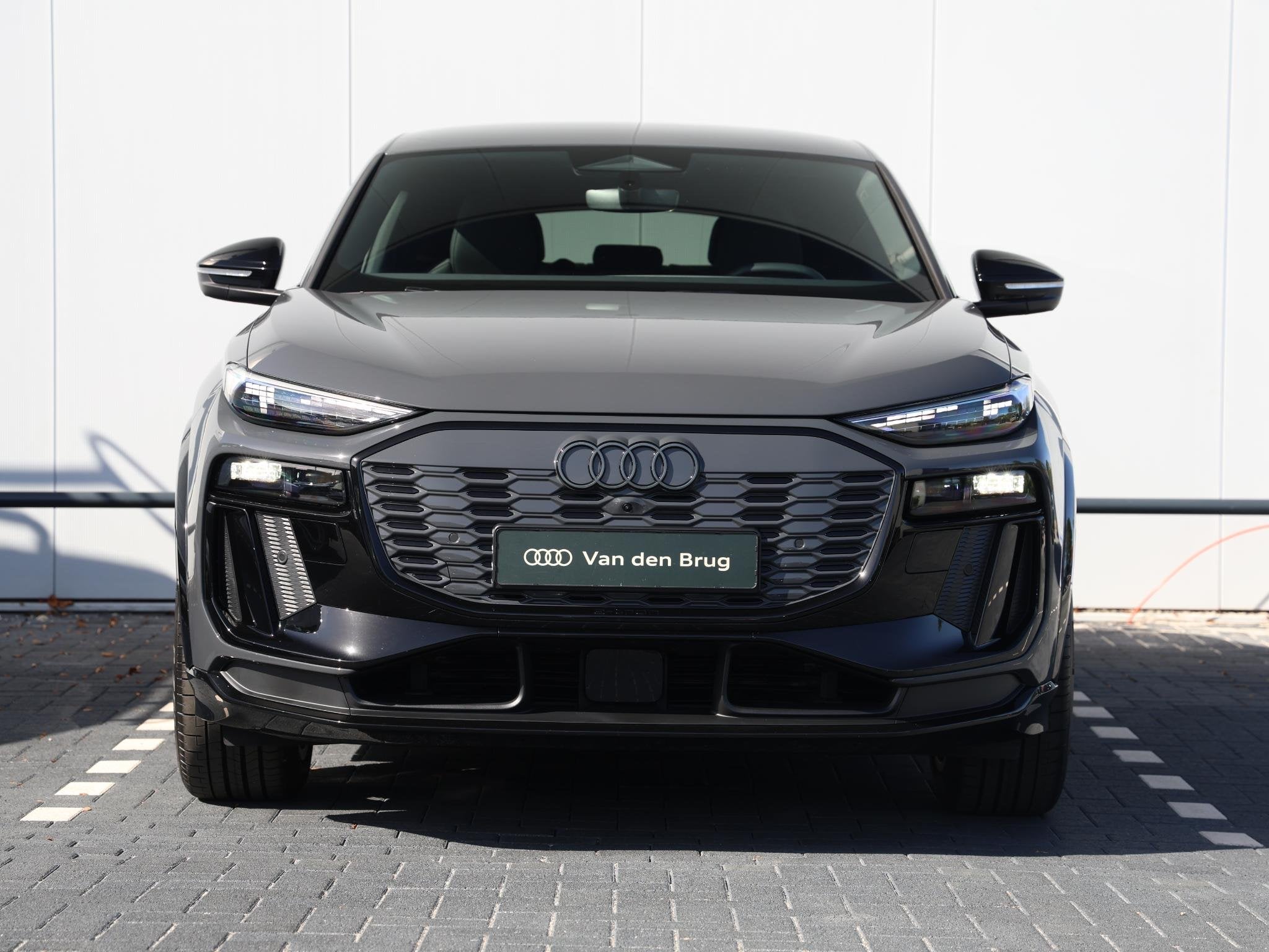 Foto 13 van Audi Q6 Sportback e-tron S edition performance 100 kWh | Ele