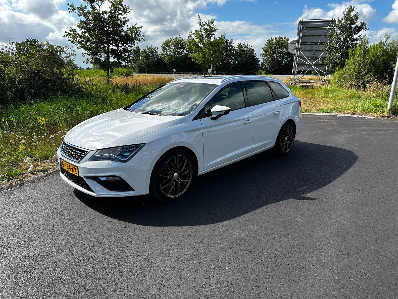 Seat Leon 1.5 TSI 150PK Dsg-7 2019 Wit, Auto's, 1498 cc, 4 cilinders, 1194 kg, Leon