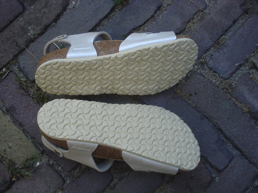 BIRKENSTOCK SANDALEN WIT 35 NIEUW GRATIS VERZENDING PER POST, Verzenden, Wit, Nieuw, Sandalen of Muiltjes