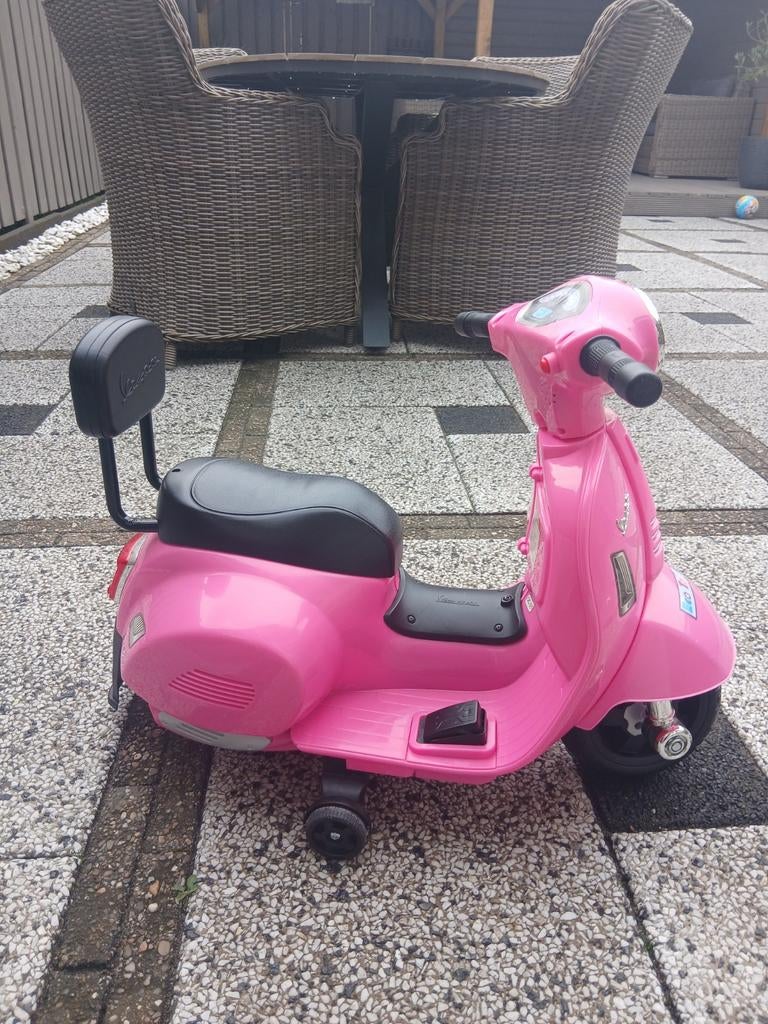 Electrische Vespa Kinderscooter, Ophalen