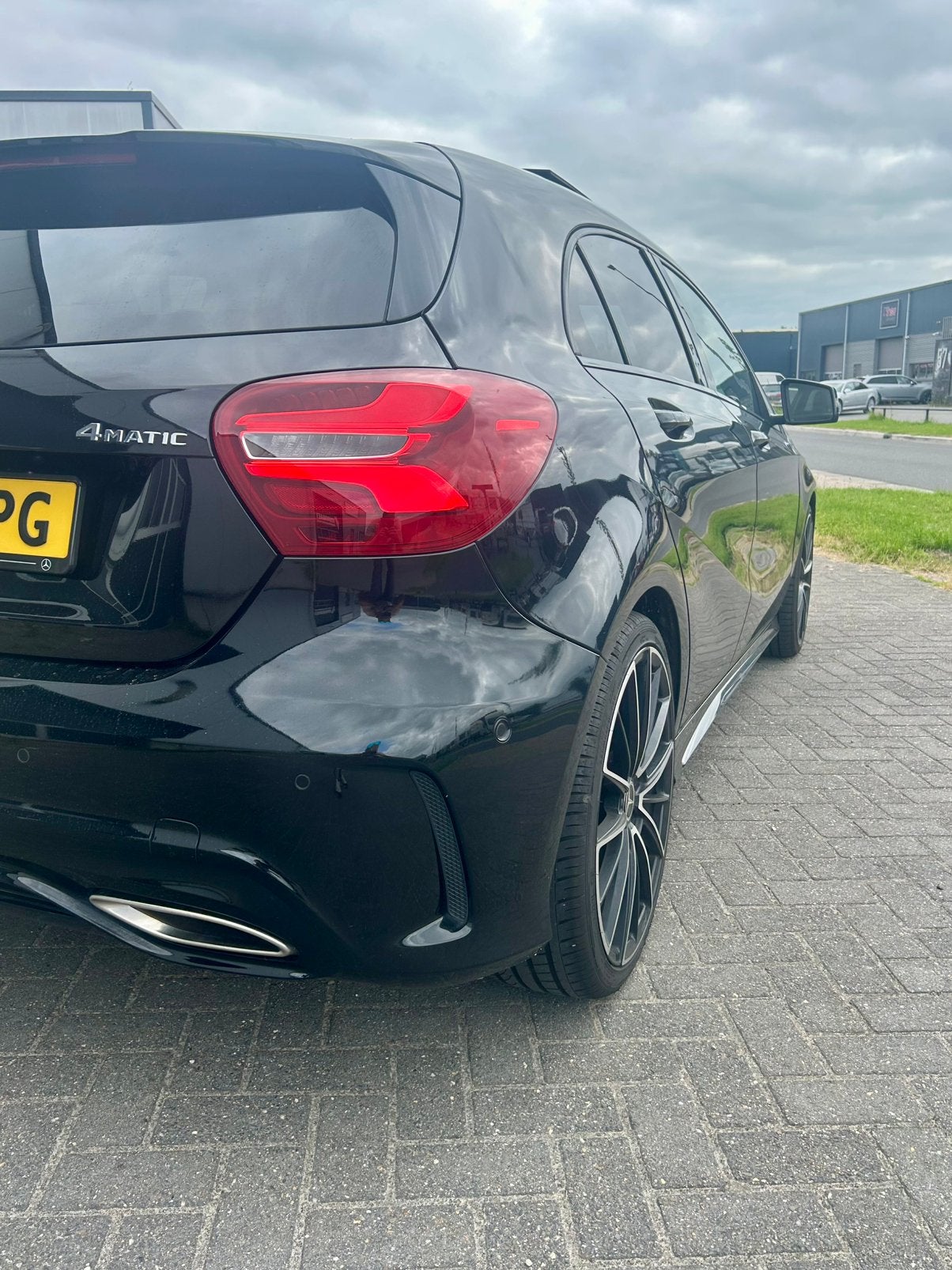 Foto 7 van Mercedes-Benz A-Klasse A220 d 177pk 7G-DCT 2017 Zwart