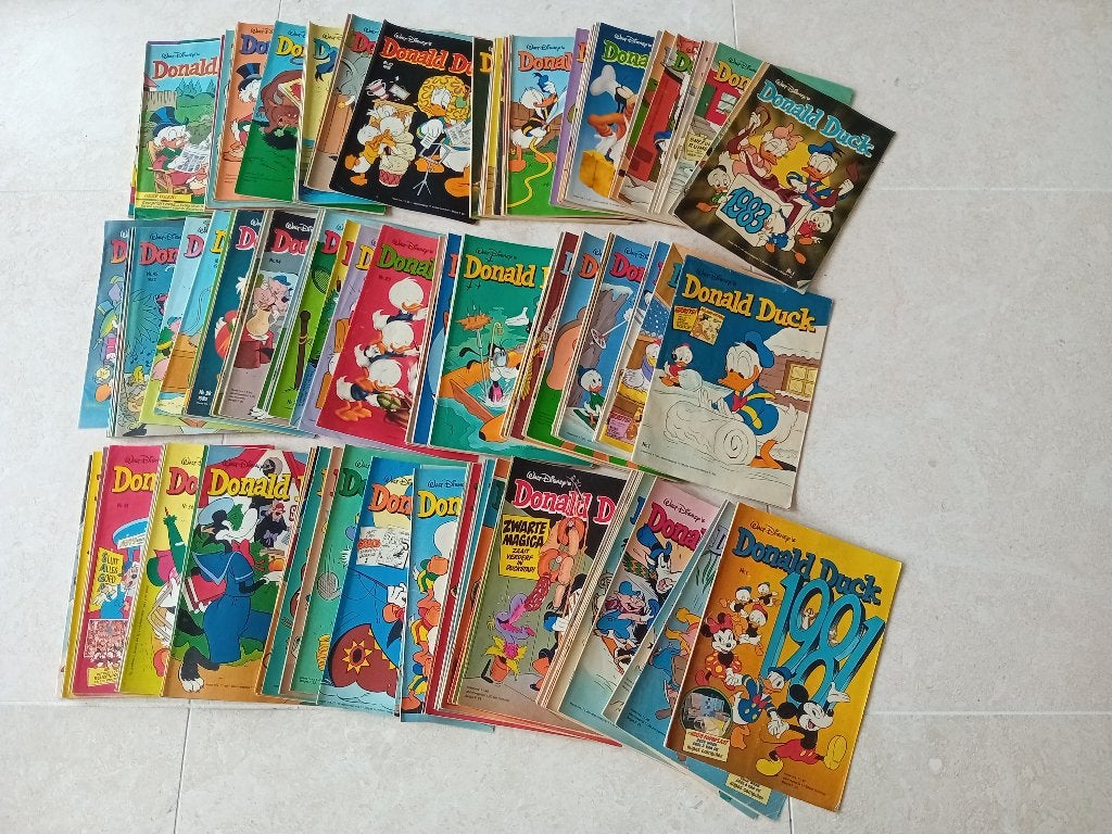 Jaargang Donald duck 1981 en 1983., Boeken, Strips | Comics, Gelezen, Europa, Ophalen of Verzenden, Meerdere comics