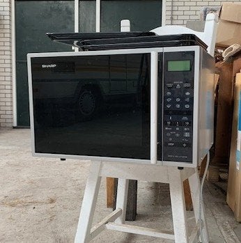 combimagnetron grill oven en hetelucht - sharp R-961, Ophalen, Combimagnetron, Hete lucht, Zo goed als nieuw