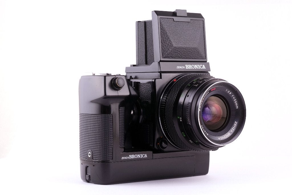 Bronica etrsi + 75mm 2.8 lens + cassette, Audio, Tv en Foto, Fotografie | Lenzen en Objectieven, Zo goed als nieuw, Telelens, Ophalen of Verzenden