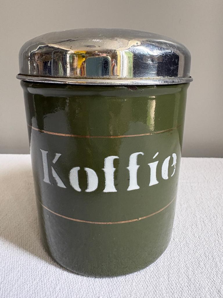Vintage emaille koffiebus met deksel- groen met gouden bies, Antiek en Kunst, Antiek | Emaille, Ophalen of Verzenden