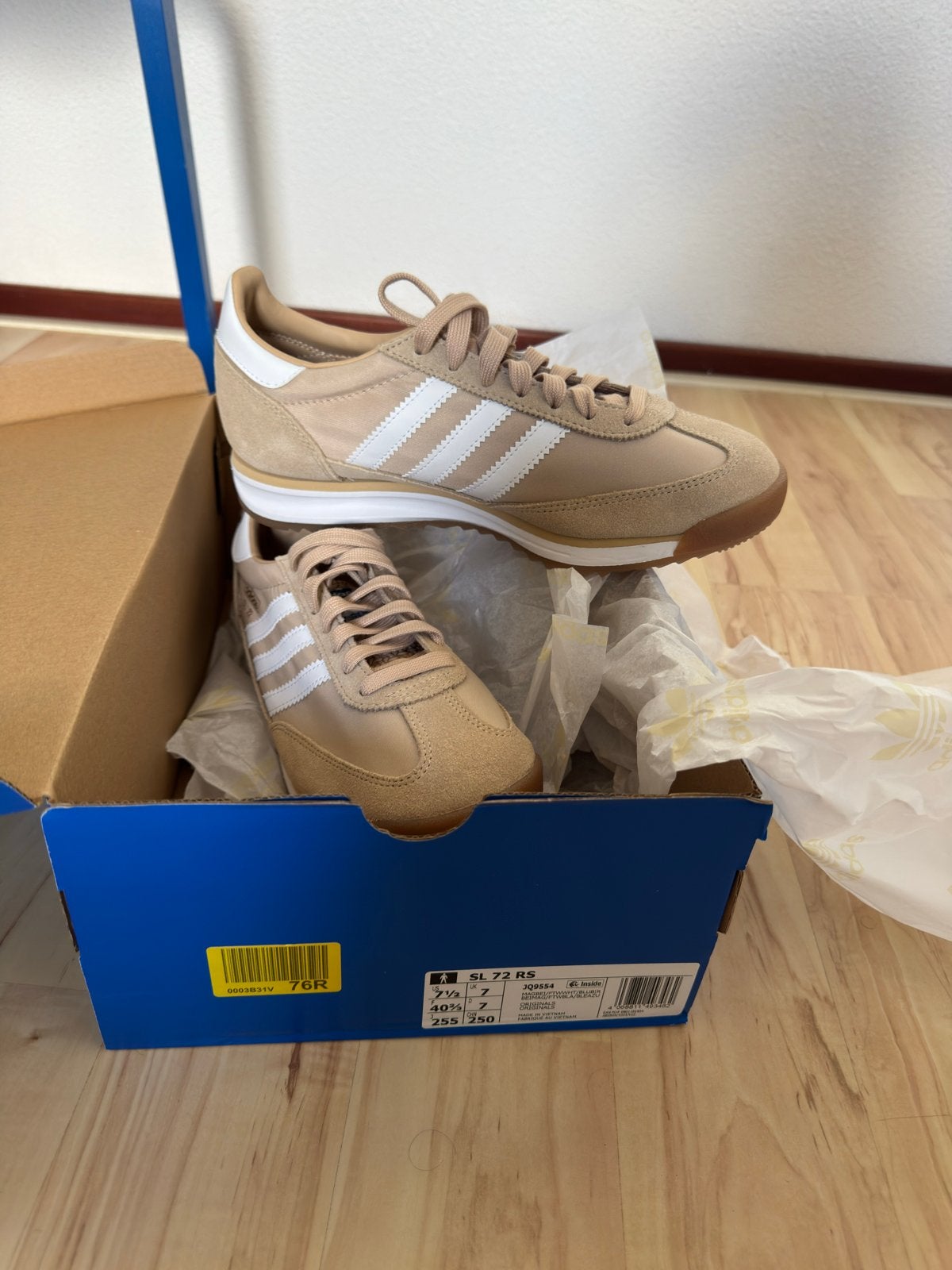 Adidas SL 72 RS sneakers - Nieuw in doos, Ophalen of Verzenden, Nieuw, Beige, Sneakers of Gympen