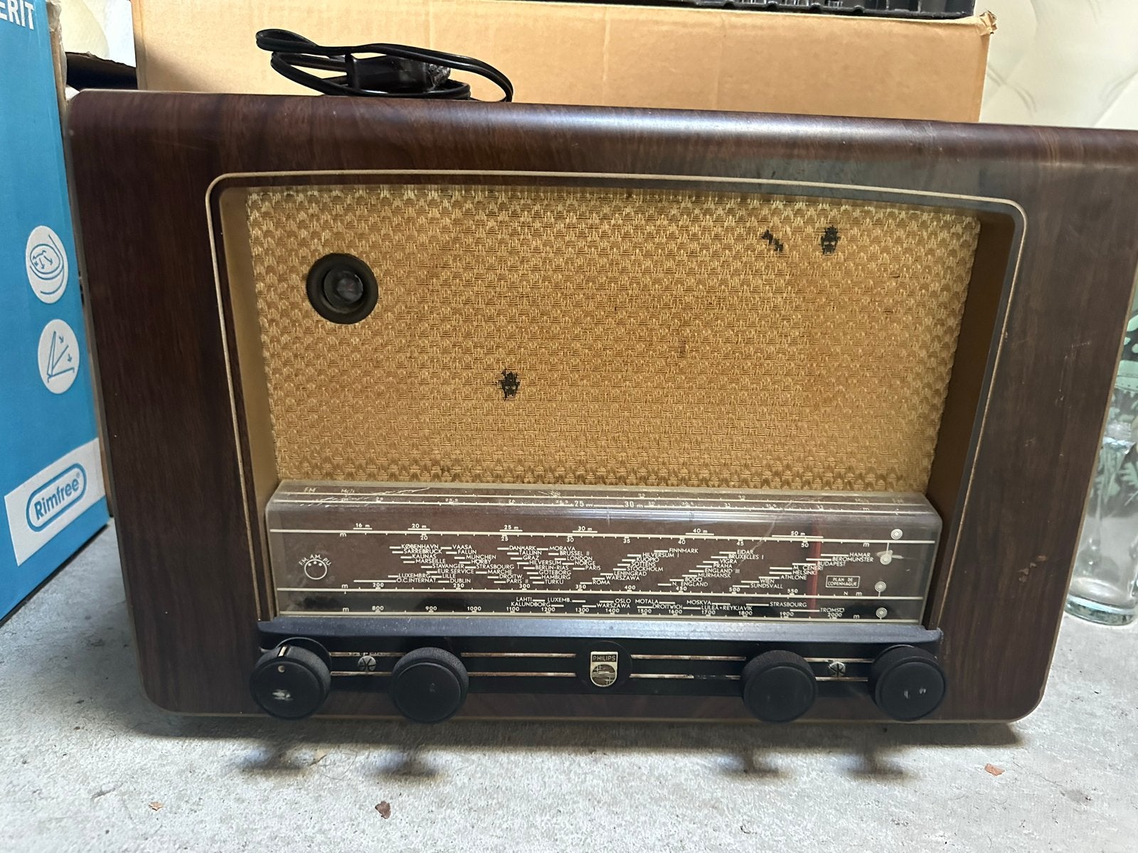 Vintage Philips buizenradio, Ophalen, Gebruikt, Radio