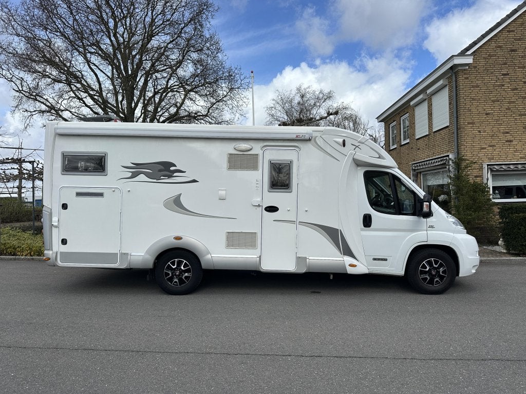 Caravans And Camping Laika