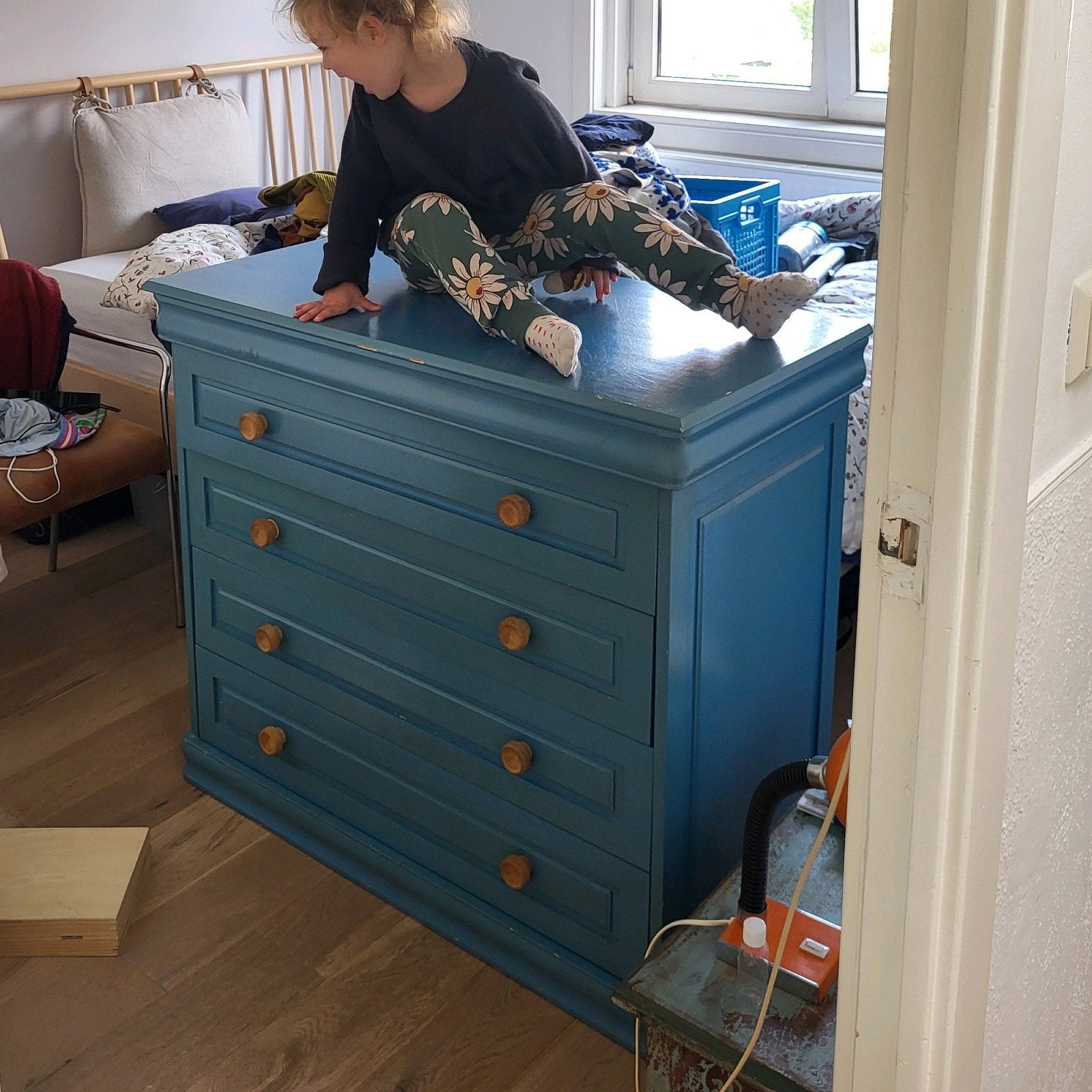 Brocante commode / ladekast