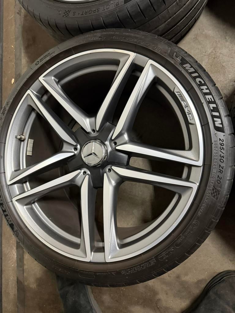 ‼️20” MERCEDES E63 AMG BREEDTESET. ORIGINEEL. Incl. sensoren, Auto-onderdelen, Gebruikt, Banden en Velgen, Ophalen of Verzenden