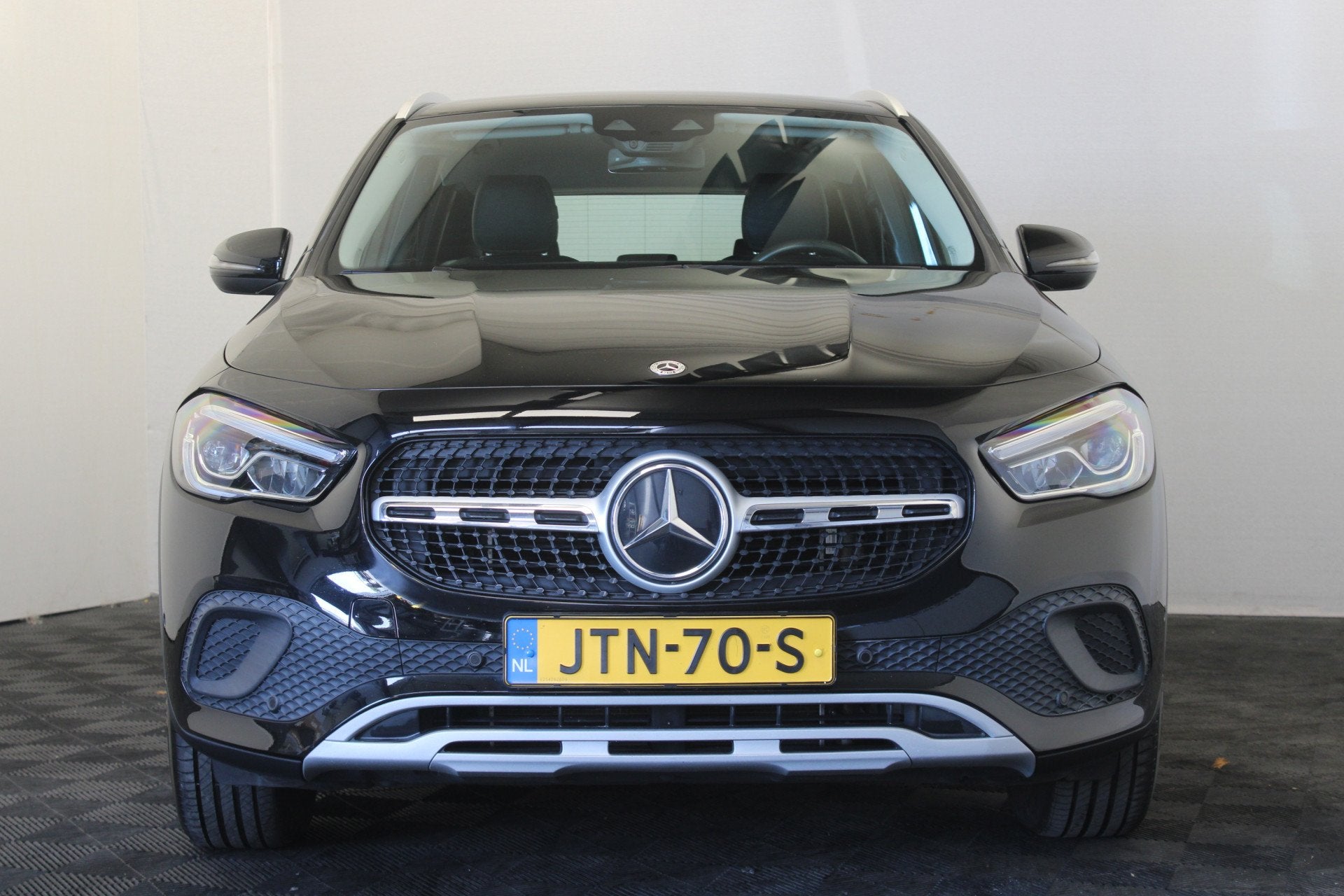 Mercedes-Benz GLA 250 e Style |Navi|Camera|Stoelverw.|, Auto's, Automatische klimaatregeling, Leder en Stof, Zwart, Bedrijf