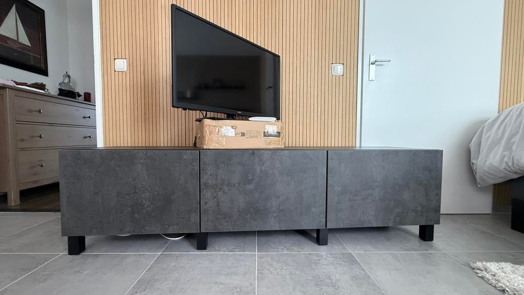 Tv meubel, Ophalen, 150 tot 200 cm, Zo goed als nieuw, Minder dan 100 cm