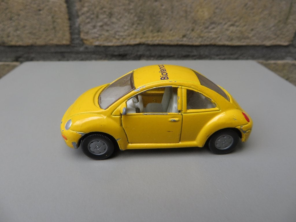 Siku Volkswagen Beetle Geel  BIOFENAC, Ophalen of Verzenden, Gebruikt, Auto