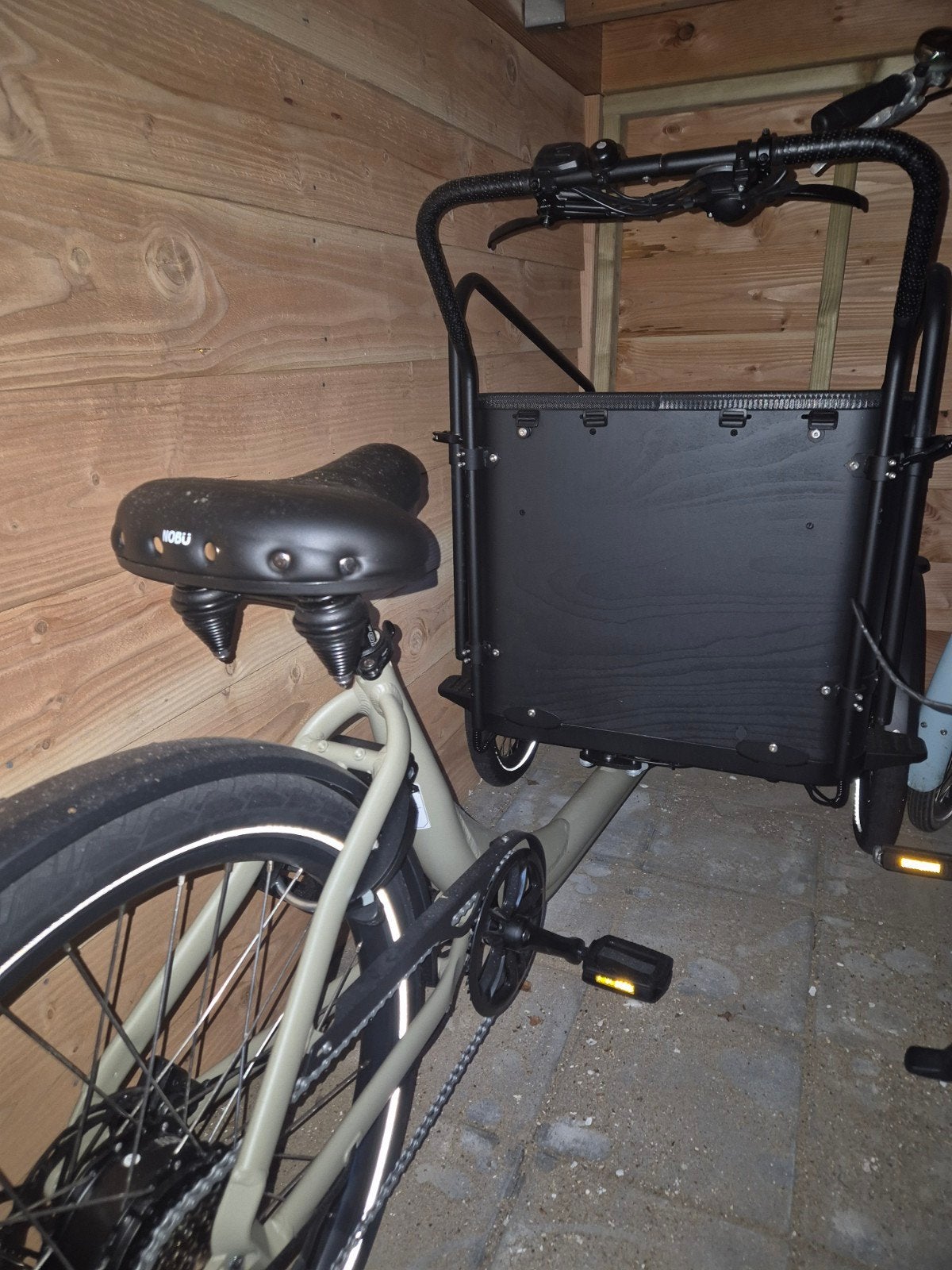 Nobu Bakfiets - Elektrisch met 2 zitjes, Gebruikt, Elektrisch, 2 kinderen, Schijfrem