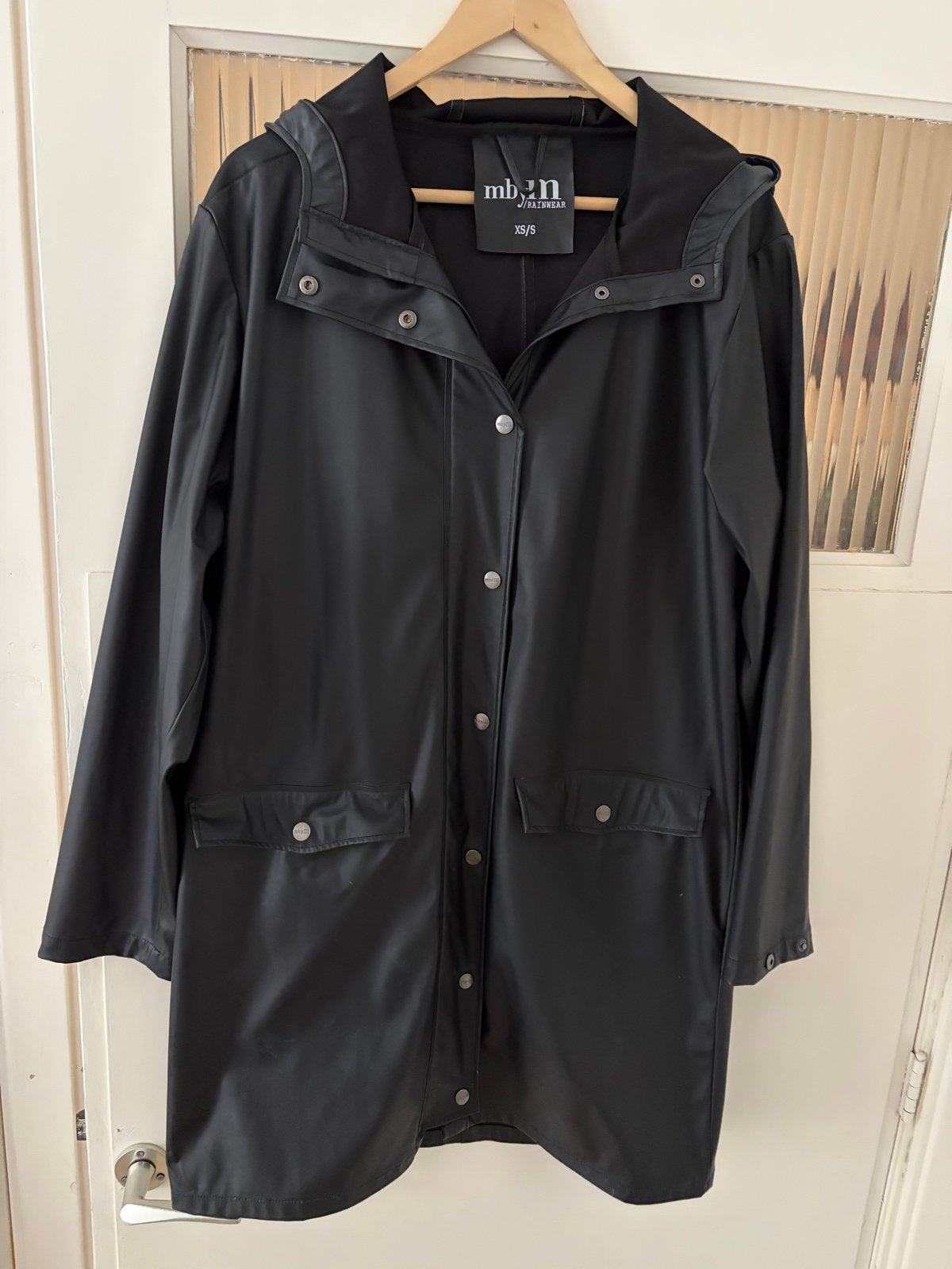 Regenjas dames zwart XS/S, Ophalen of Verzenden, Zo goed als nieuw, Maat 36 (S), Zwart