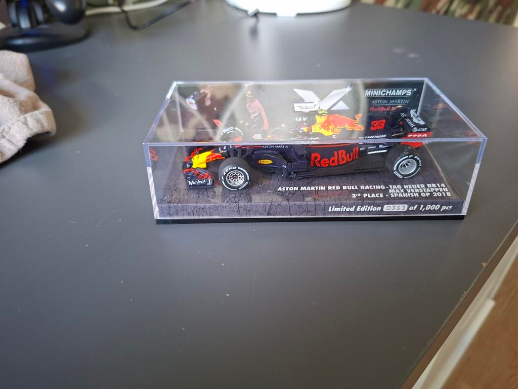 Minichamps Red Bull Racing RB14 Max Verstappen 2018, Ophalen of Verzenden