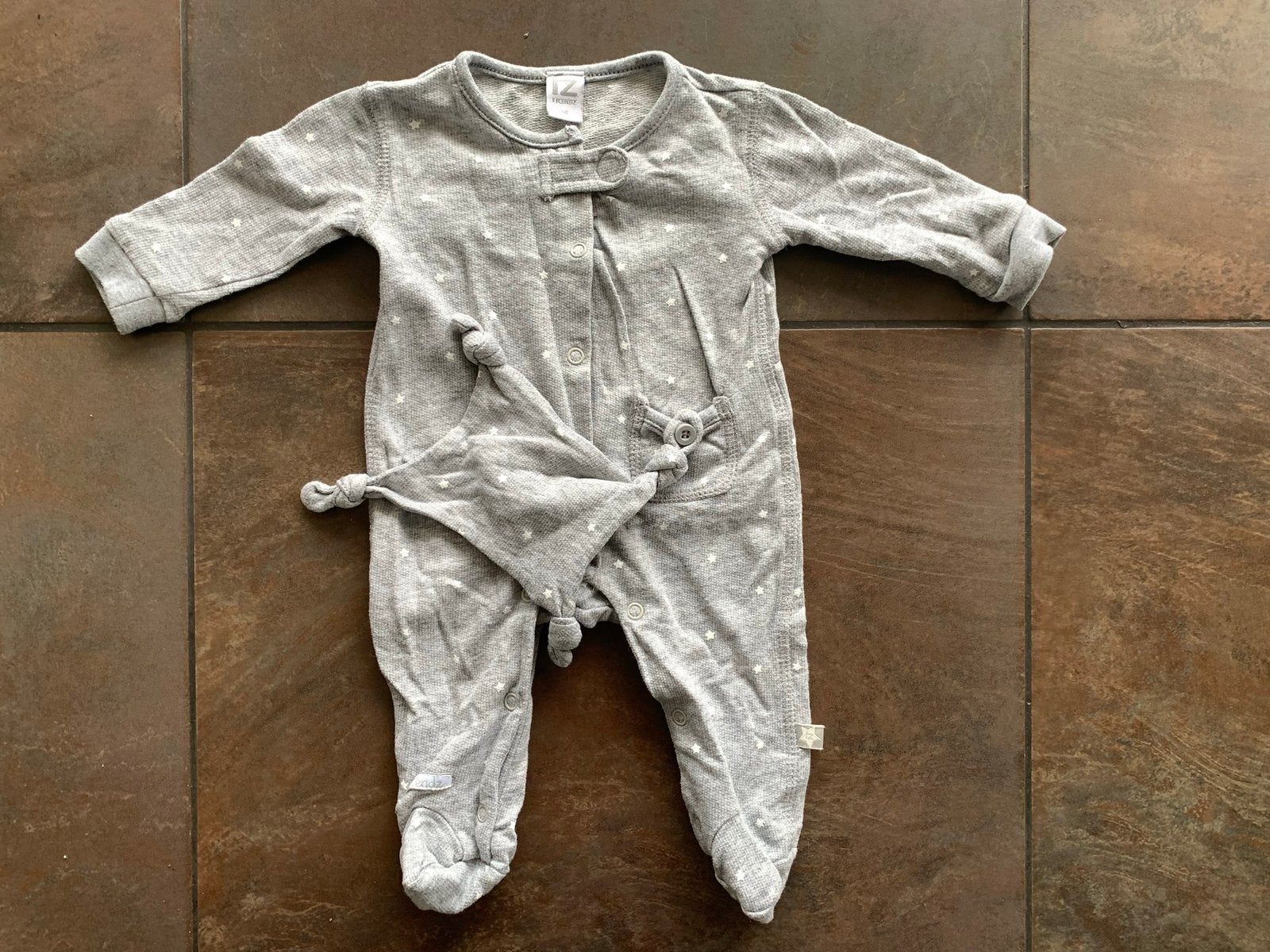 Frendz box pakje maat 56, Kinderen en Baby's, Babykleding | Maat 56, Ophalen of Verzenden, Zo goed als nieuw, Jongetje of Meisje