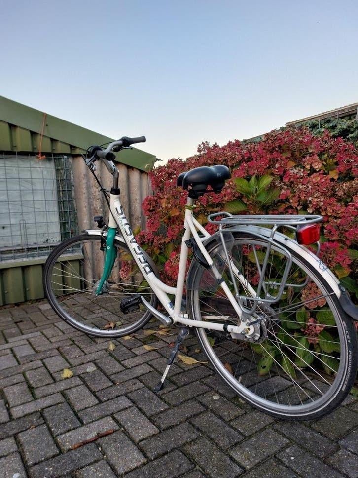 Dames fiets, Fietsen en Brommers, Overige merken, Versnellingen, Ophalen of Verzenden, 53 tot 56 cm